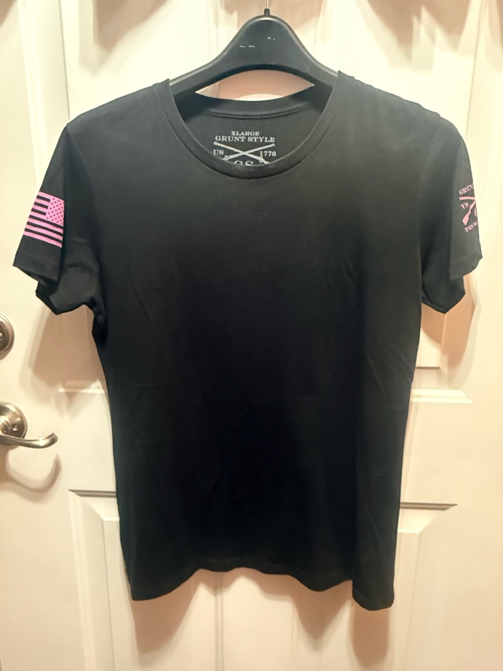 Grunt Style Black Short Sleeve Tee with Pink Sleeve Graphics XL